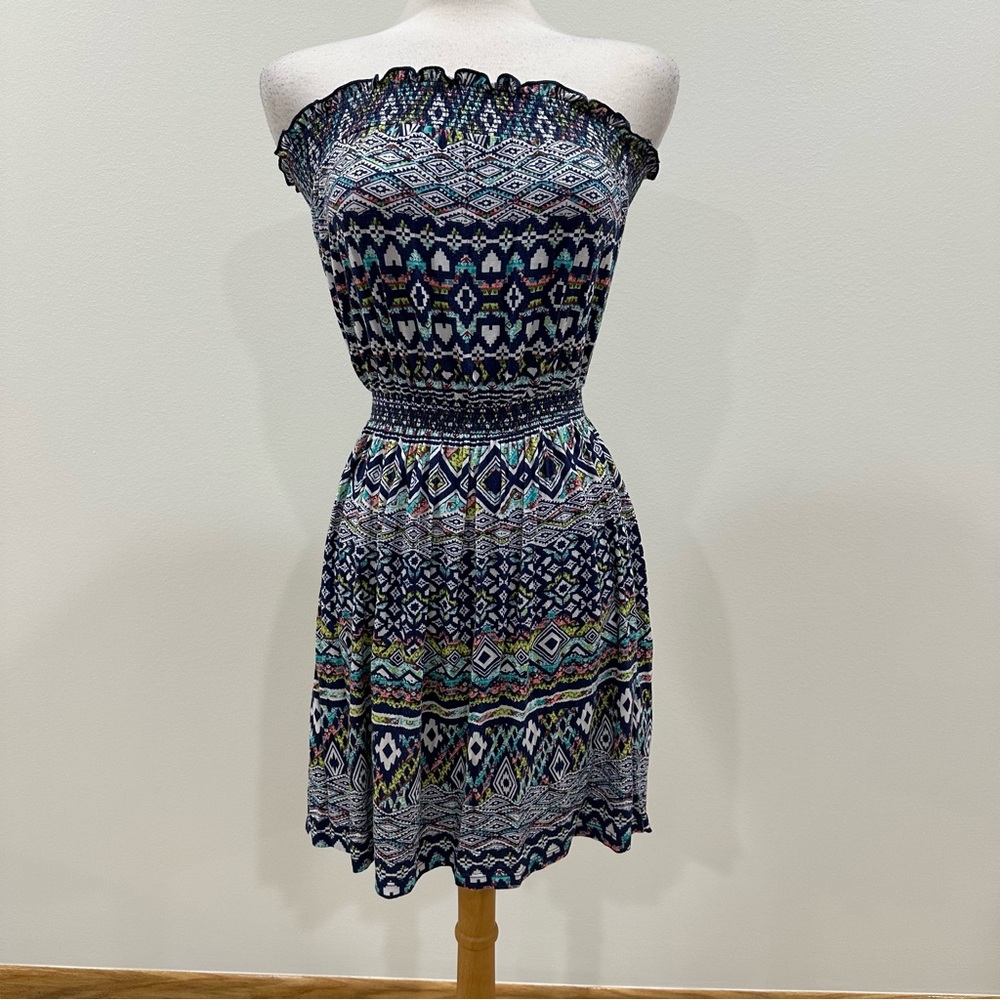 Soprano Strapless Dress